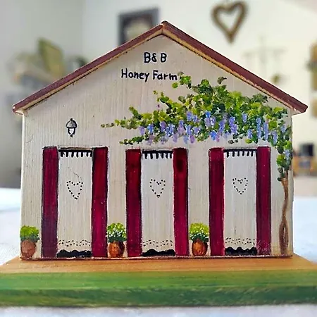 Honey Farm Отель типа 